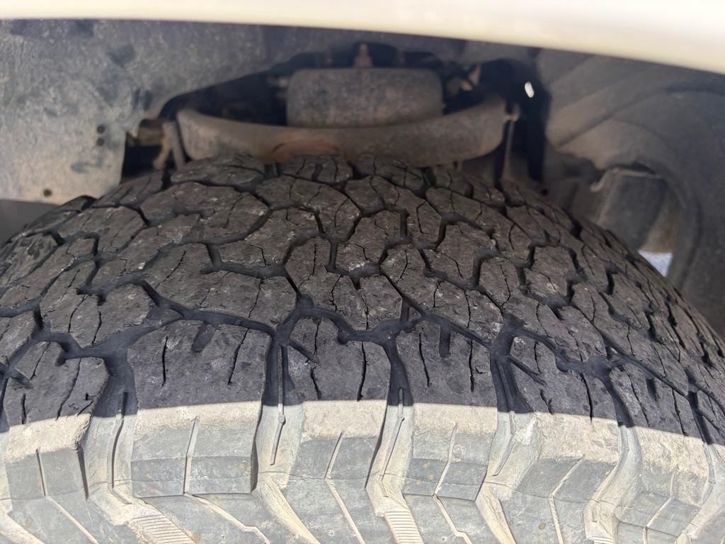 RAM 1500 Tradesman Quad Cab 4WD 2014