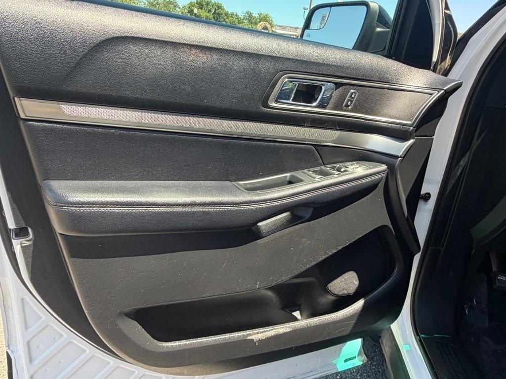 Ford Explorer XLT FWD 2018