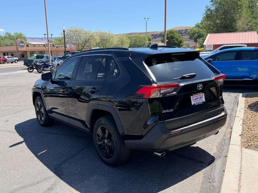 Toyota RAV4 XLE 2020