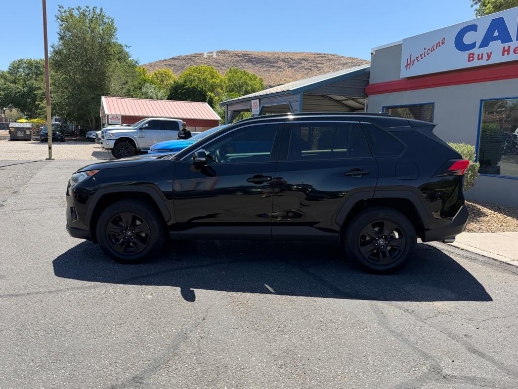 Toyota RAV4 XLE 2020