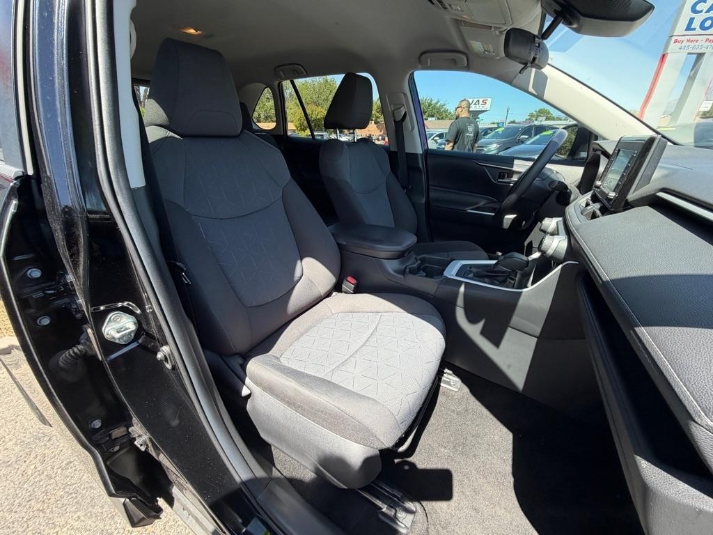 Toyota RAV4 XLE 2020