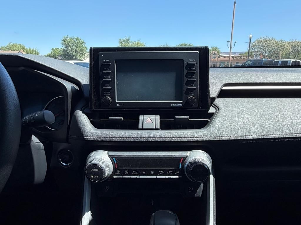 Toyota RAV4 XLE 2020