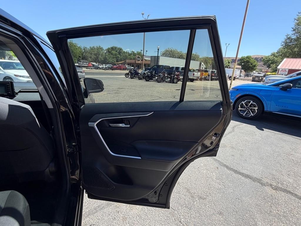 Toyota RAV4 XLE 2020
