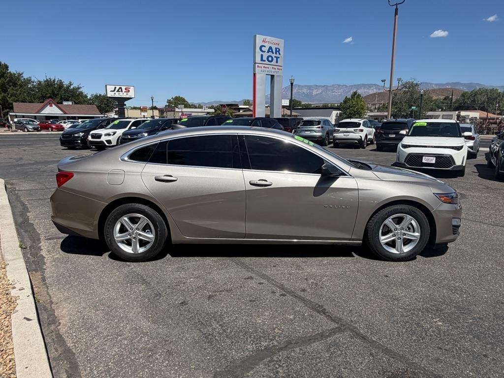 Chevrolet Malibu LS 2022
