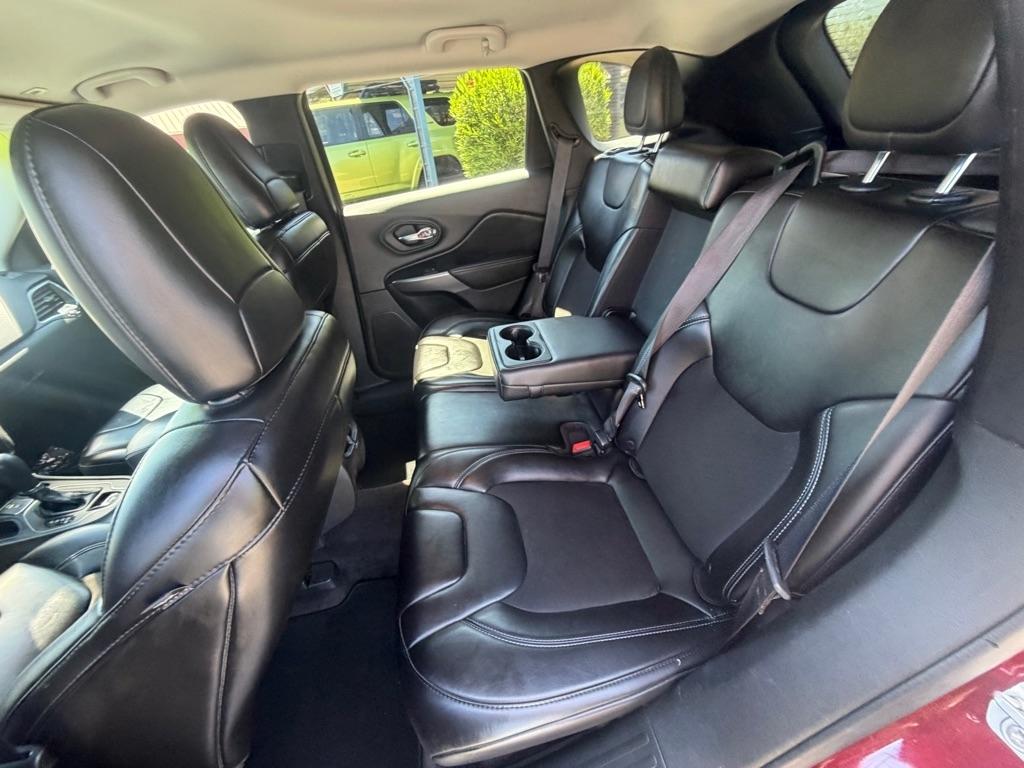 Jeep Cherokee Latitude Plus FWD 2019