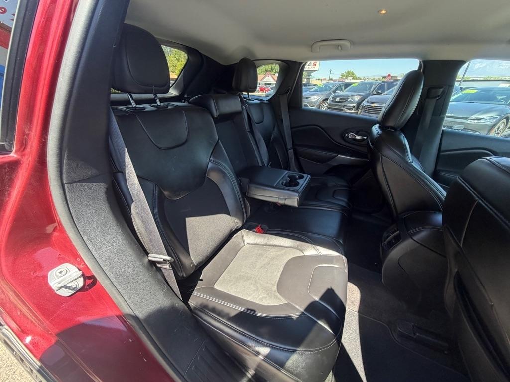 Jeep Cherokee Latitude Plus FWD 2019
