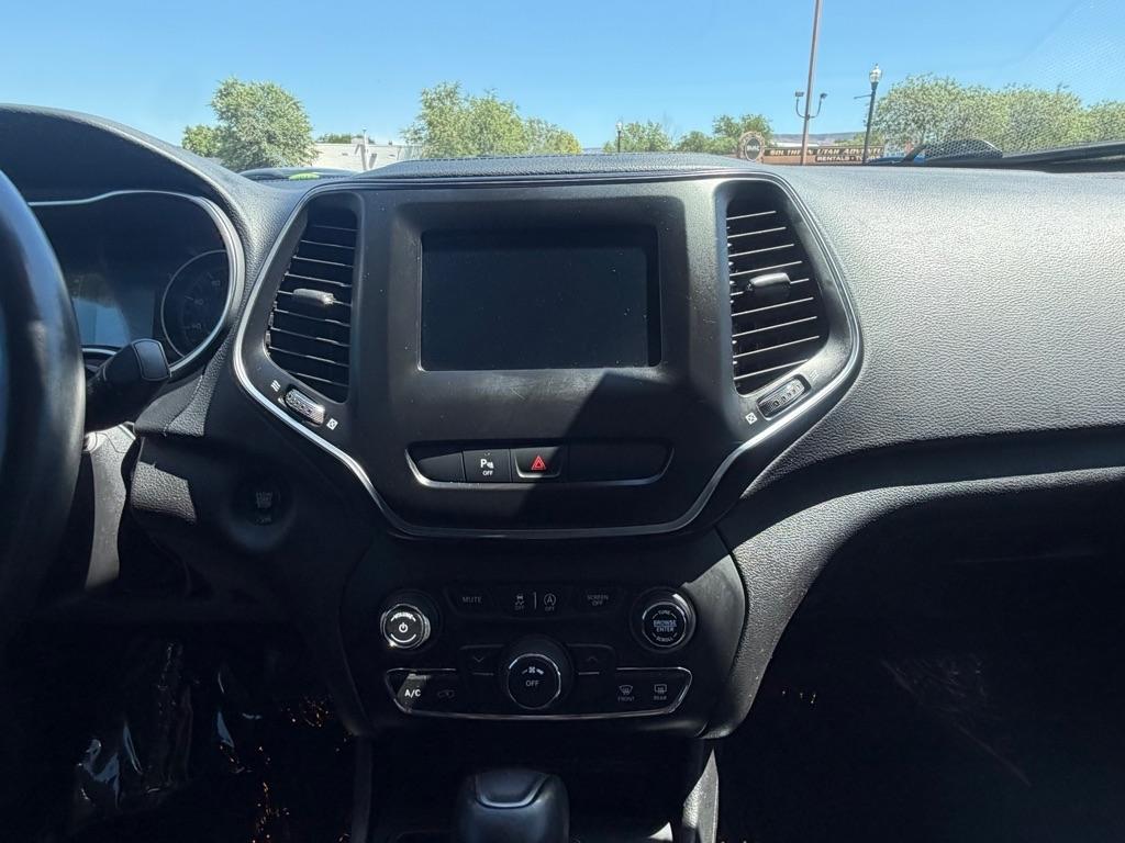 Jeep Cherokee Latitude Plus FWD 2019