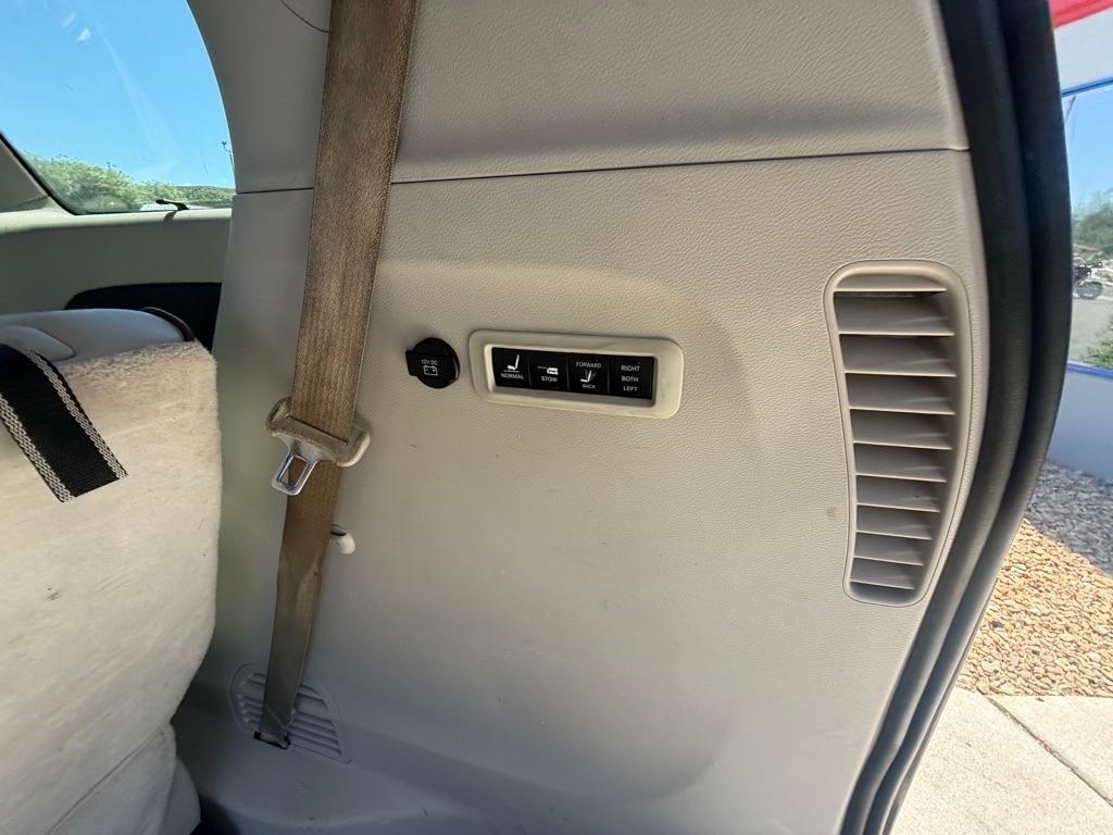 Chrysler Pacifica Limited 2017