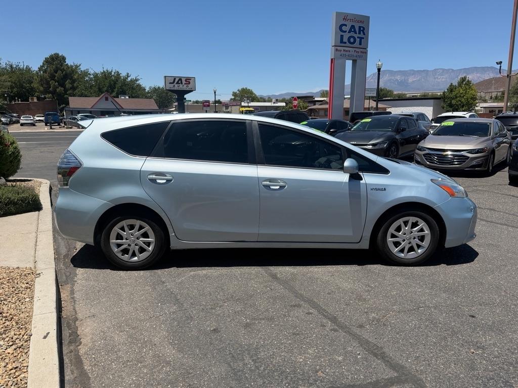 Toyota Prius V Three 2014