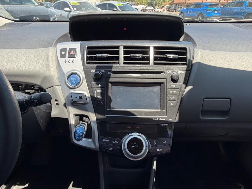 Toyota Prius V Three 2014