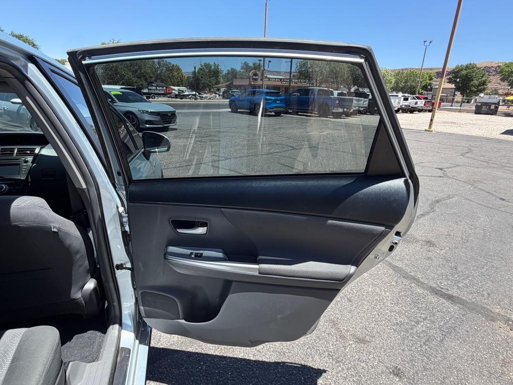 Toyota Prius V Three 2014