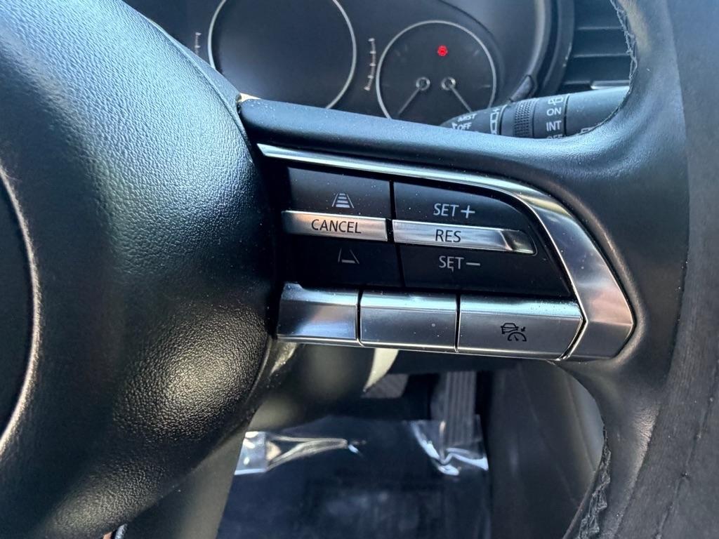 Mazda MAZDA3 Preferred Hatchback 2023