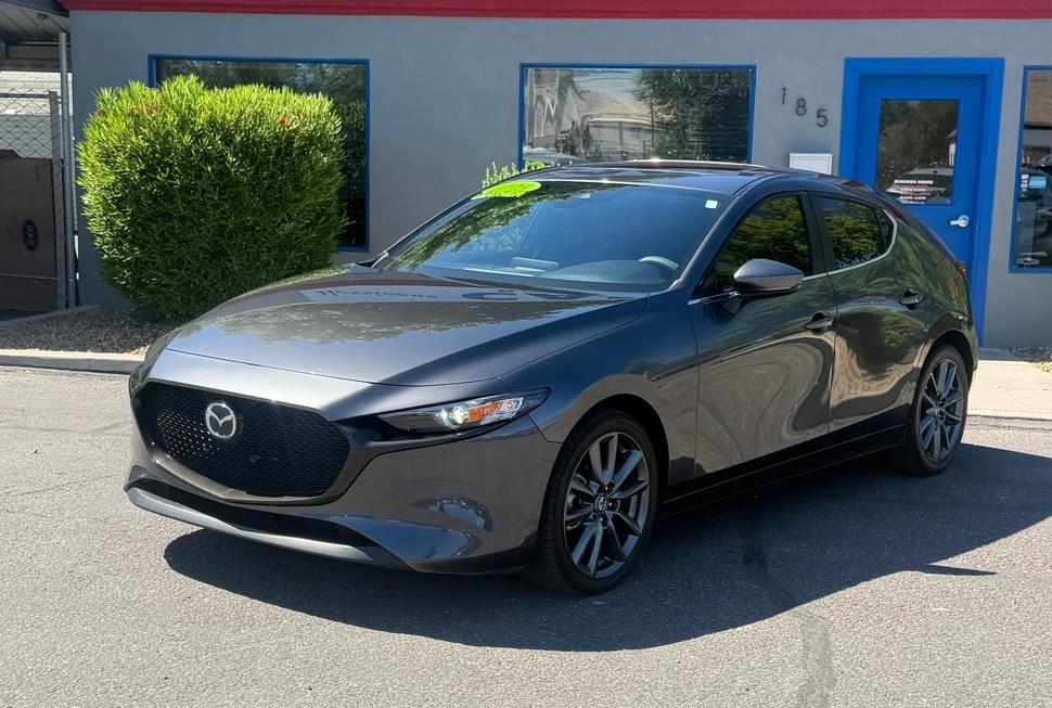 2023 Mazda MAZDA3 Preferred Hatchback