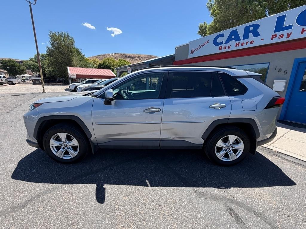 Toyota RAV4 XLE 2019