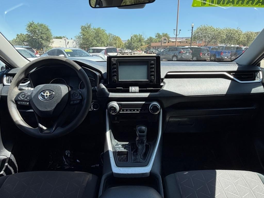 Toyota RAV4 XLE 2019