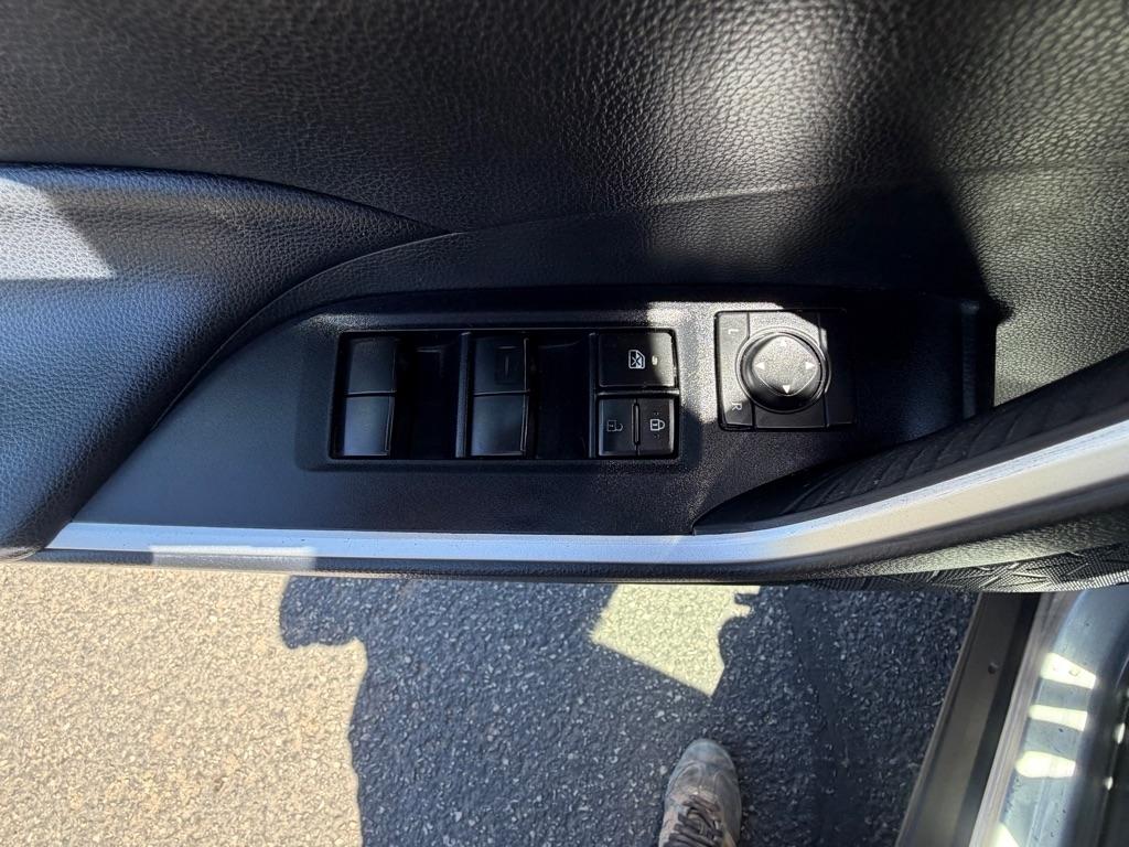 Toyota RAV4 XLE 2019