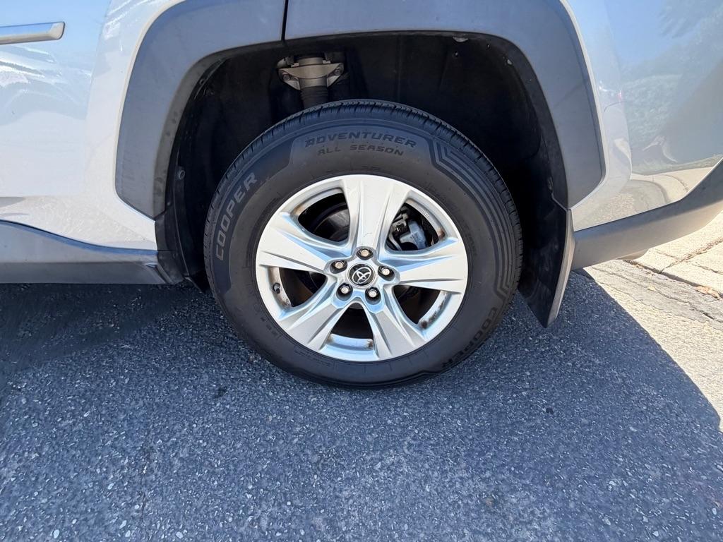 Toyota RAV4 XLE 2019
