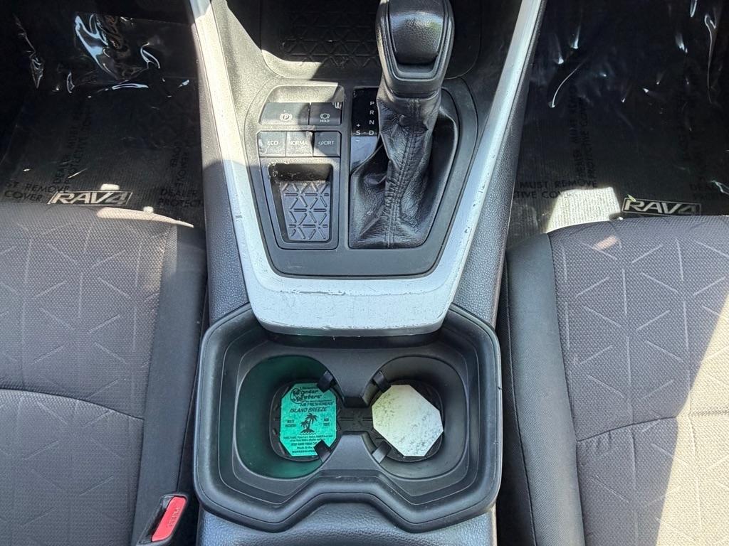 Toyota RAV4 XLE 2019