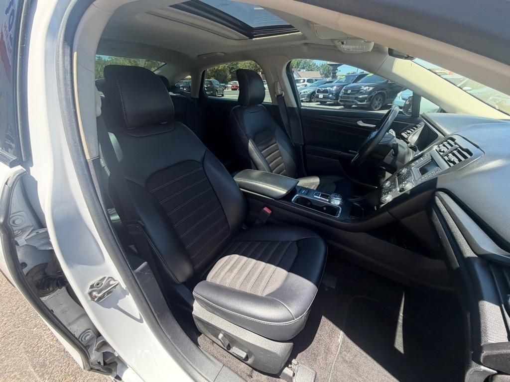 Ford Fusion Hybrid SE 2018
