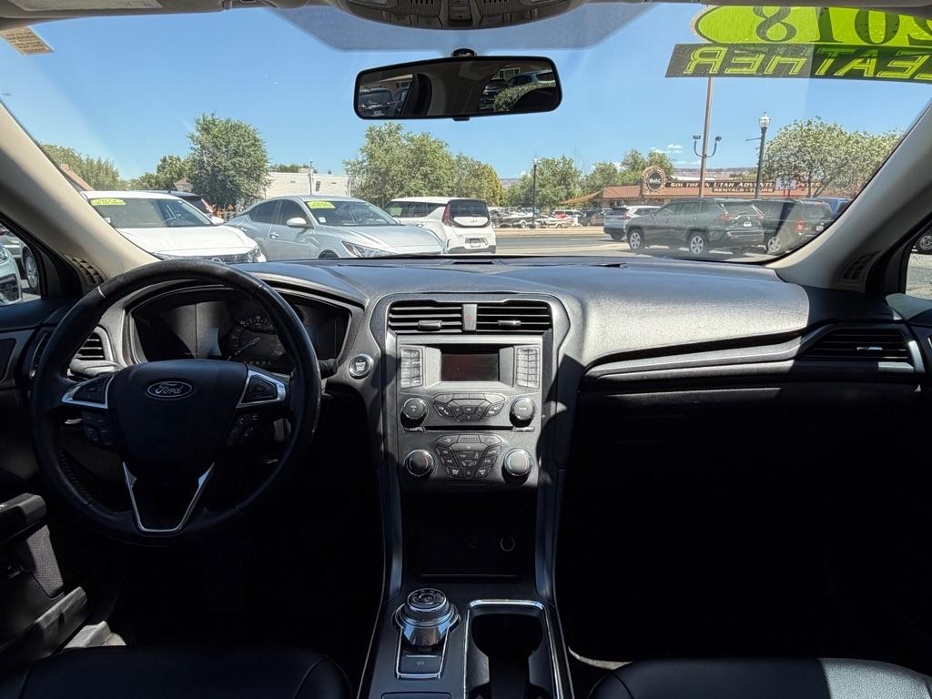 Ford Fusion Hybrid SE 2018