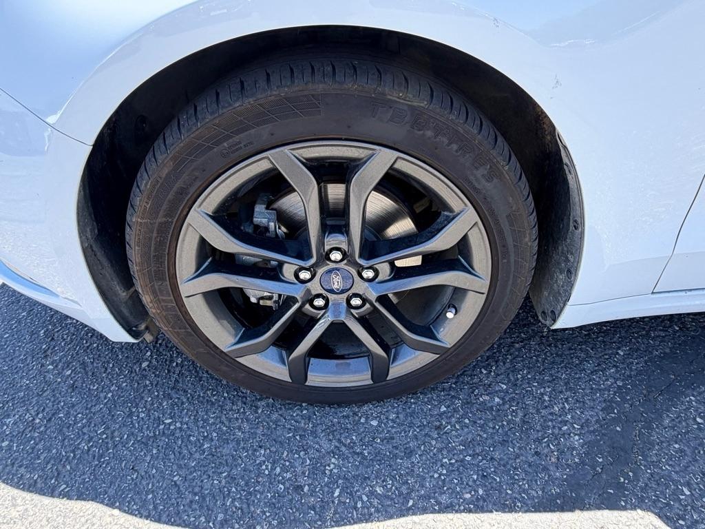 Ford Fusion Hybrid SE 2018