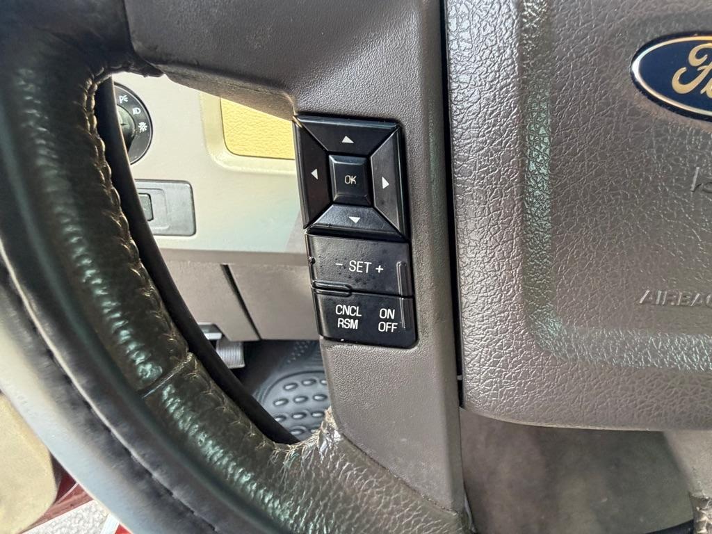Ford F-150 XL SuperCrew 5.5-ft. Bed 4WD 2014
