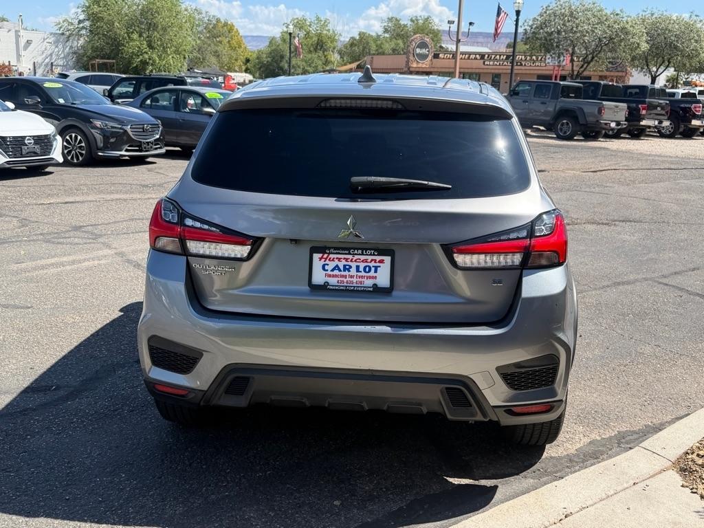Mitsubishi Outlander Sport 2.0 ES AWD 2021