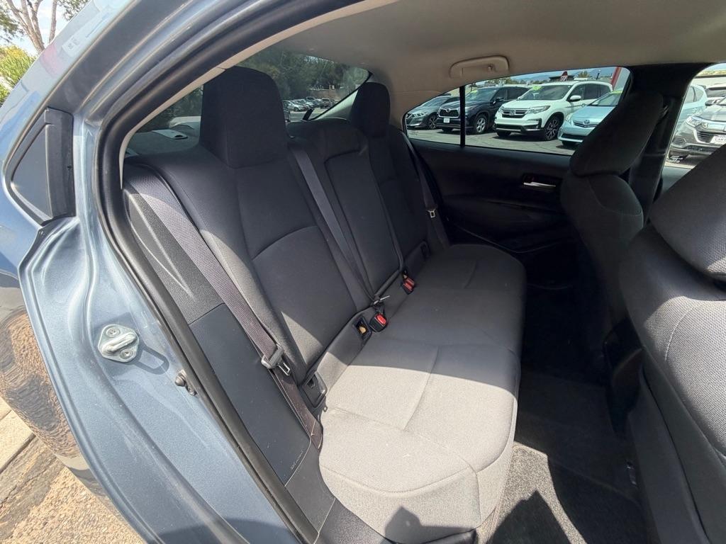 Toyota Corolla LE 2021