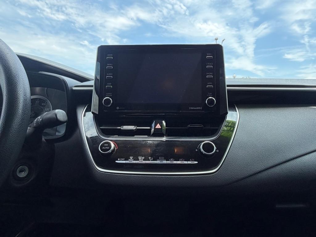 Toyota Corolla LE 2021