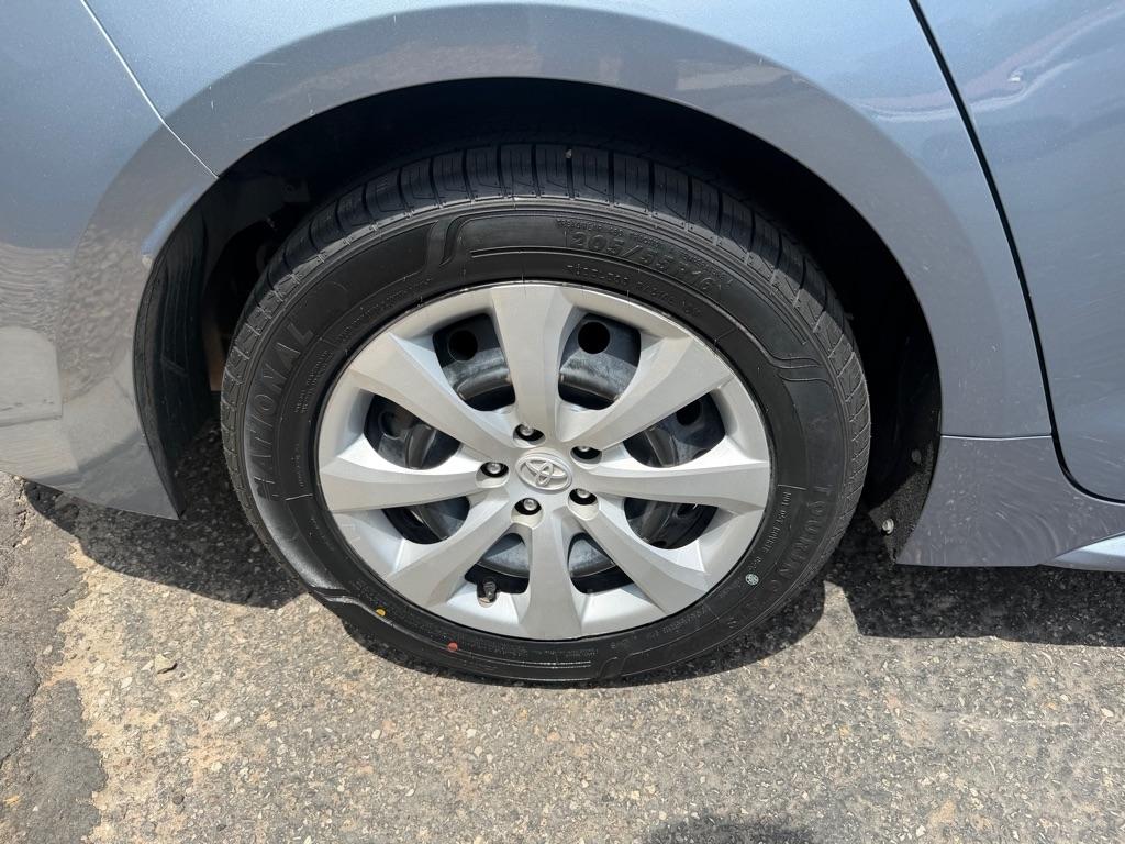 Toyota Corolla LE 2021