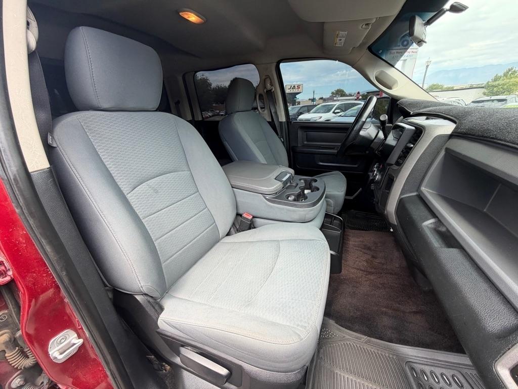 RAM 1500 Tradesman Crew Cab SWB 4WD 2014