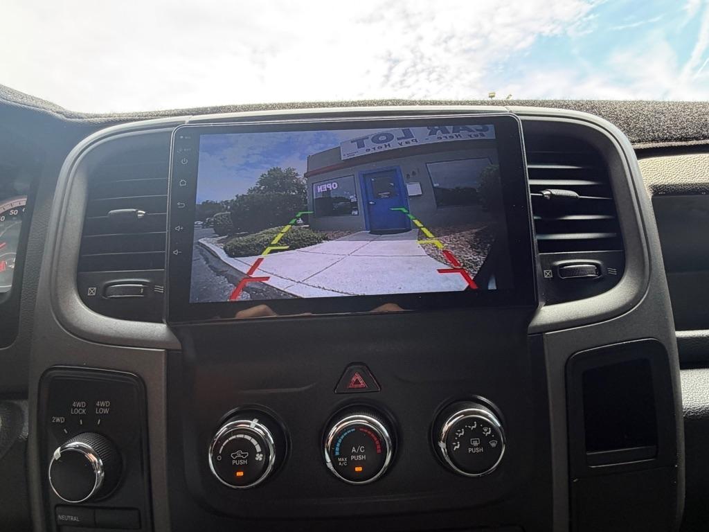 RAM 1500 Tradesman Crew Cab SWB 4WD 2014