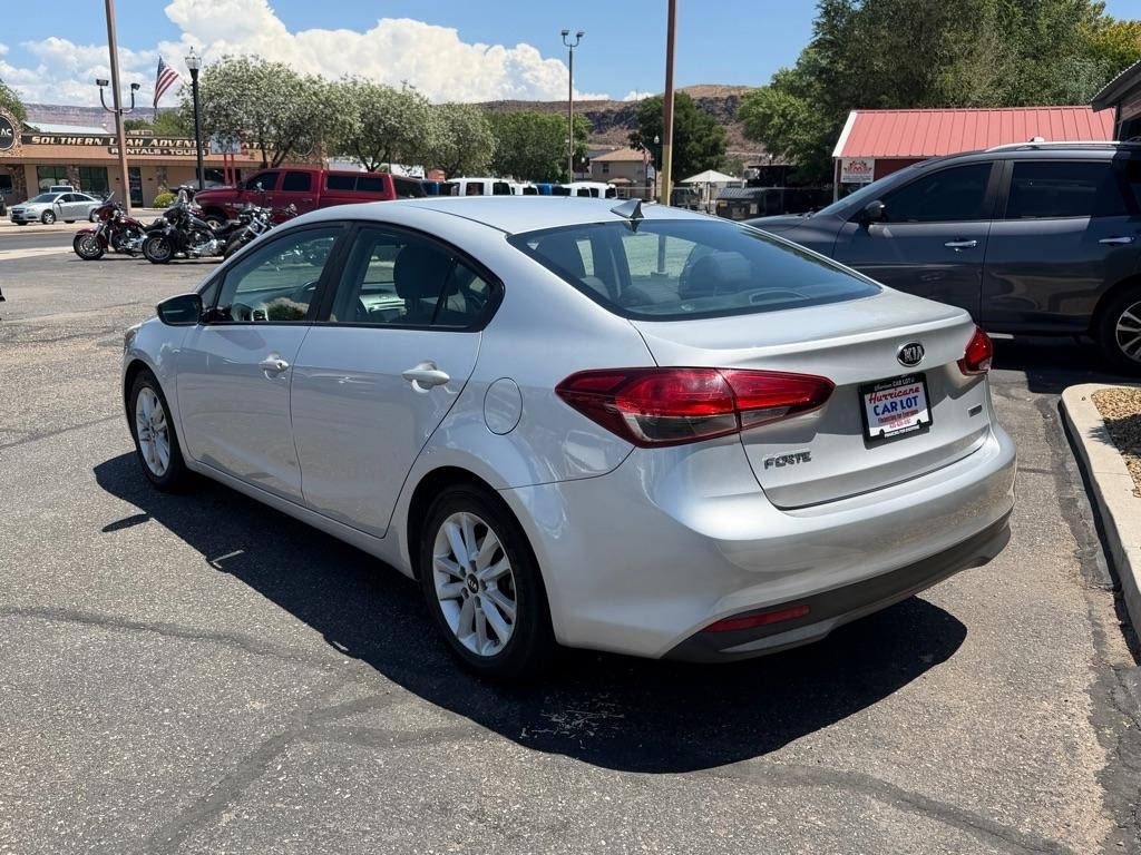 Kia Forte LX 6A 2017