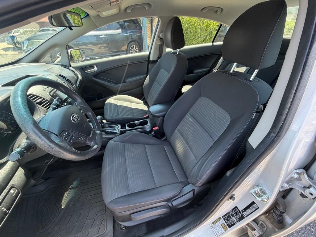 Kia Forte LX 6A 2017