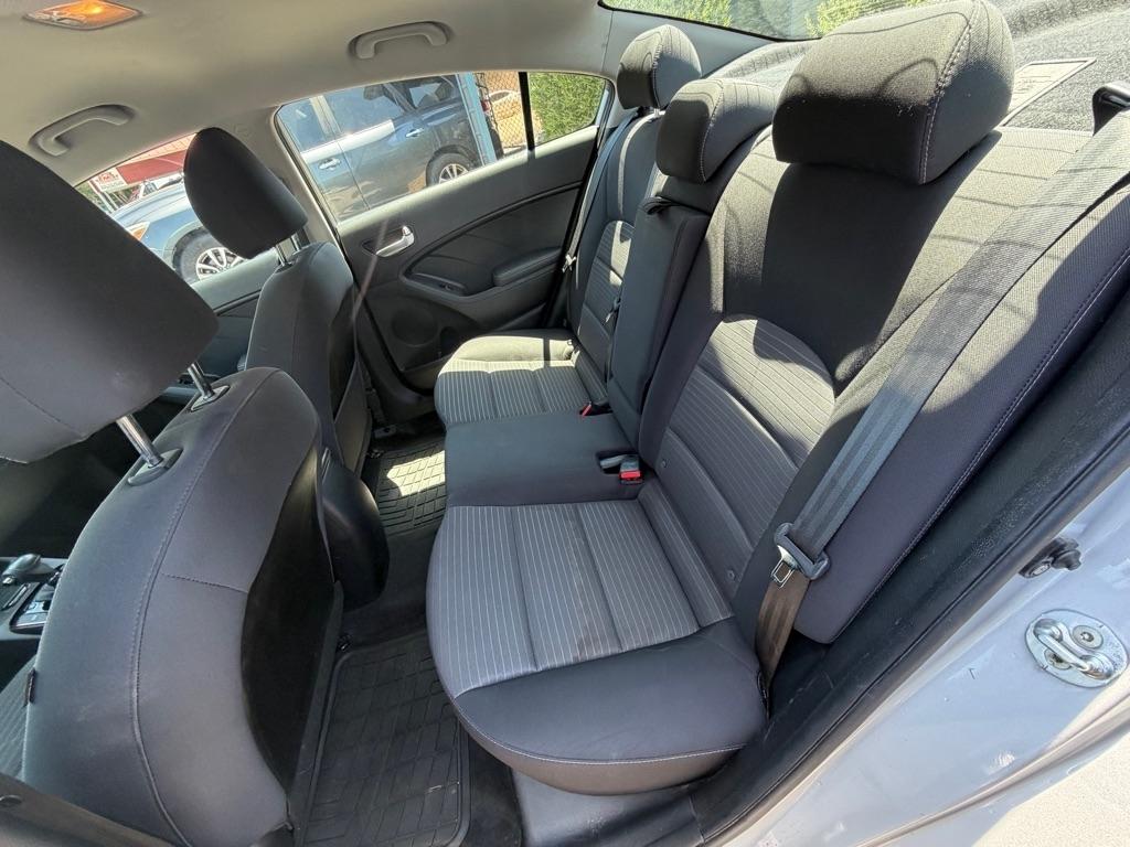 Kia Forte LX 6A 2017