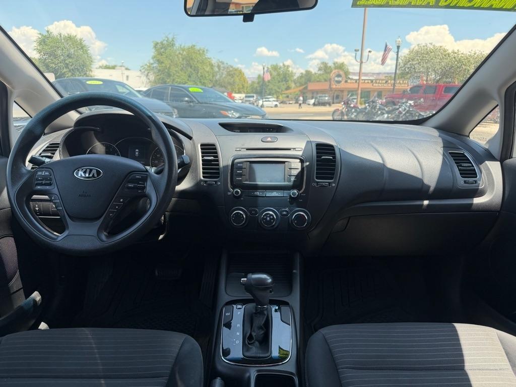 Kia Forte LX 6A 2017