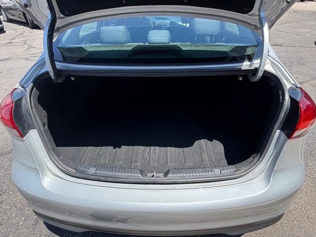 Kia Forte LX 6A 2017