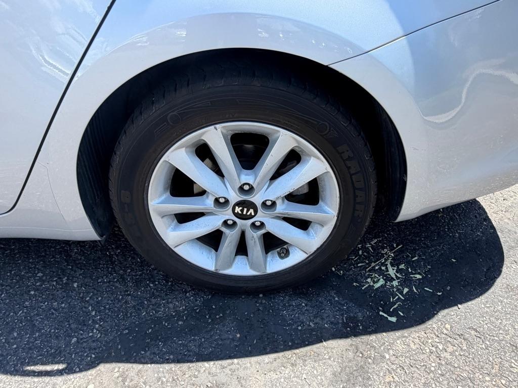 Kia Forte LX 6A 2017