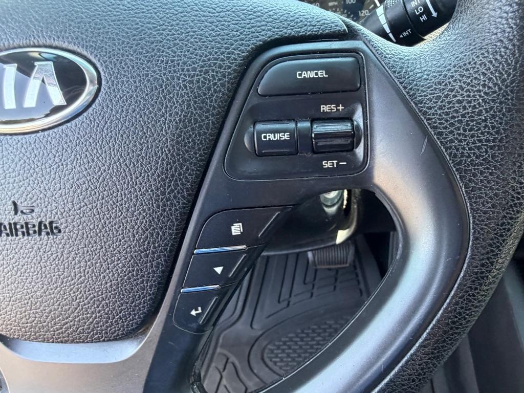 Kia Forte LX 6A 2017