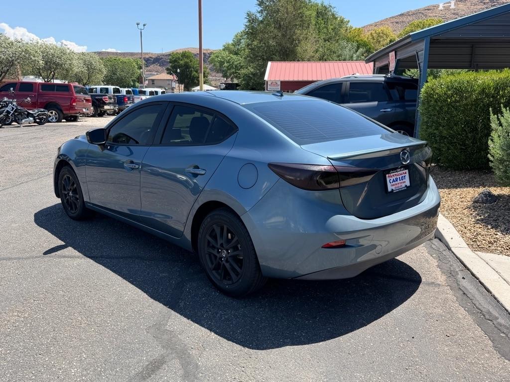 Mazda MAZDA3 I Grand Touring AT 4-Door 2015