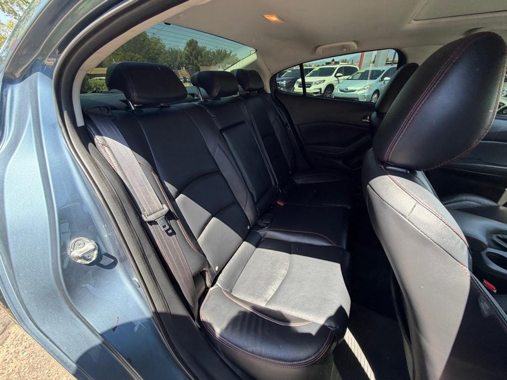 Mazda MAZDA3 I Grand Touring AT 4-Door 2015