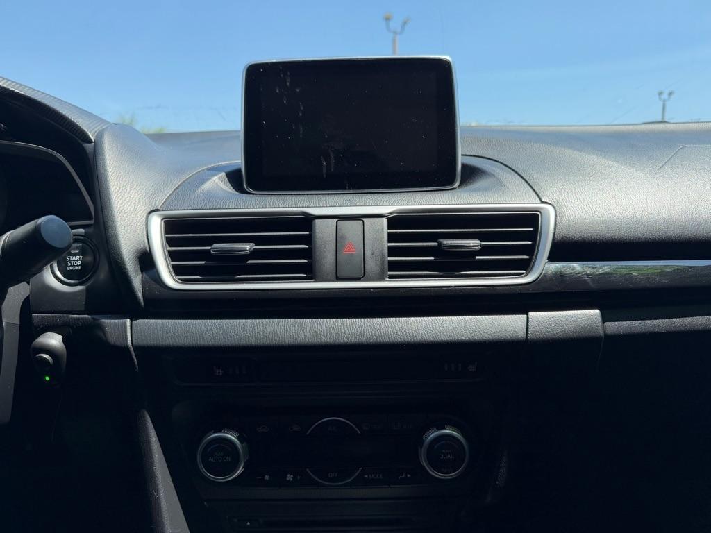 Mazda MAZDA3 I Grand Touring AT 4-Door 2015