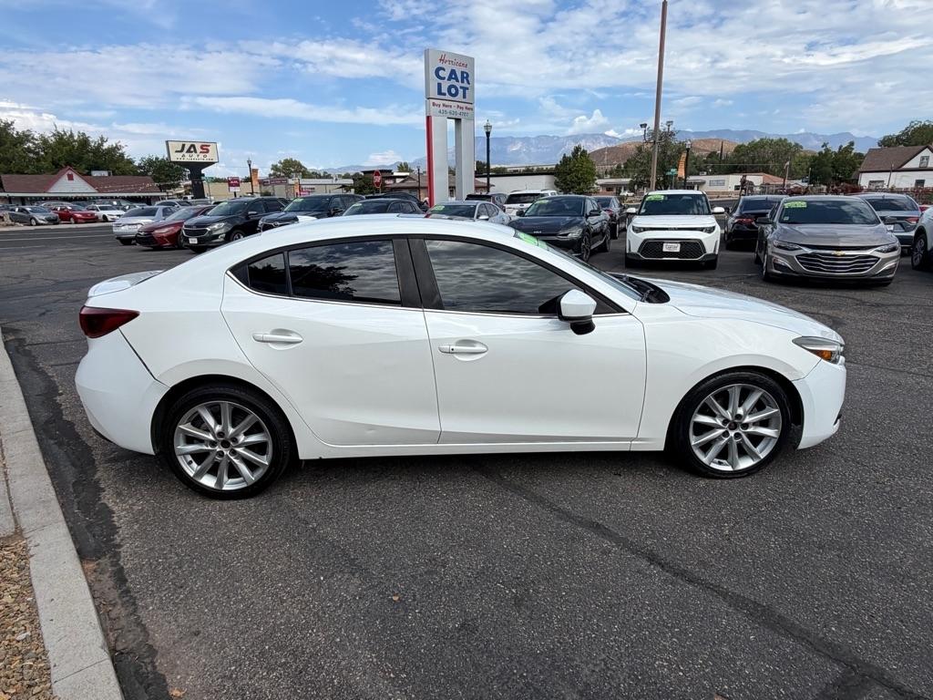 Mazda MAZDA3 s Grand Touring AT 4-Door 2017