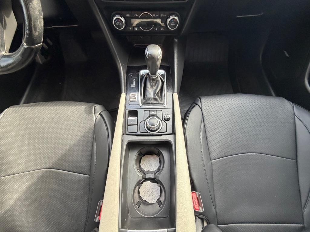 Mazda MAZDA3 s Grand Touring AT 4-Door 2017