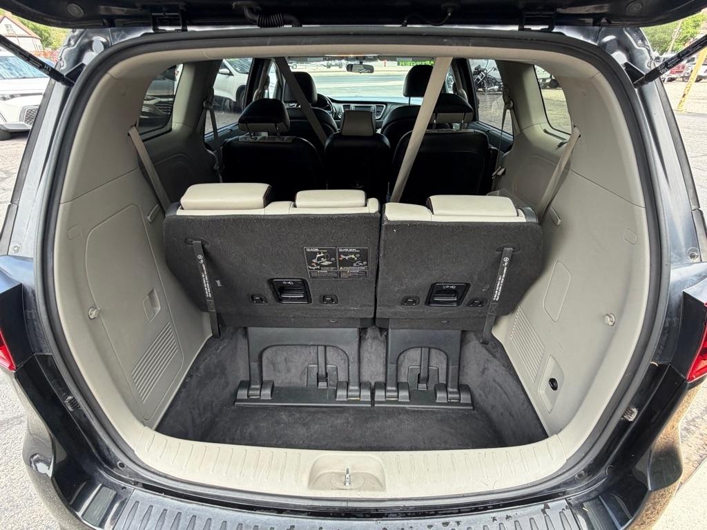 Kia Sedona LX 2020