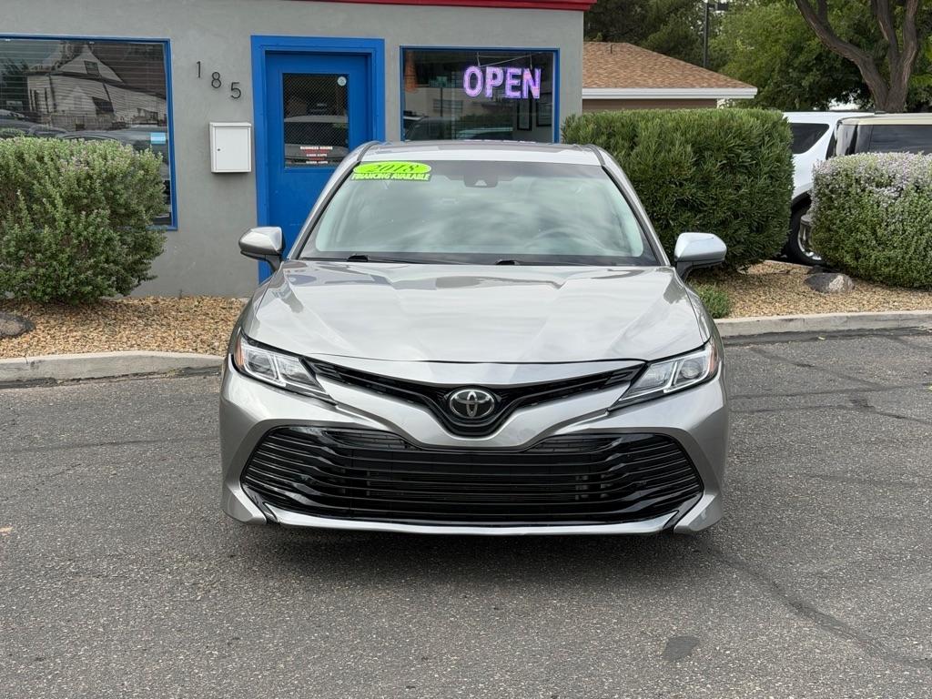 Toyota Camry  2018