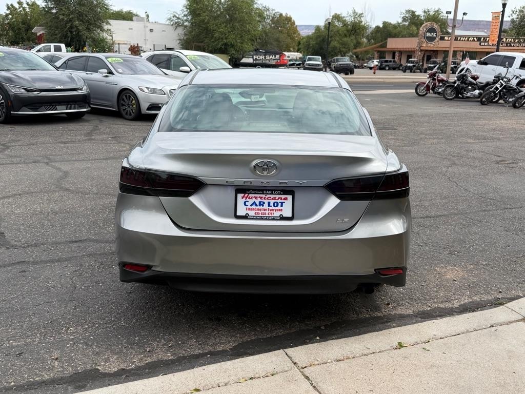 Toyota Camry  2018