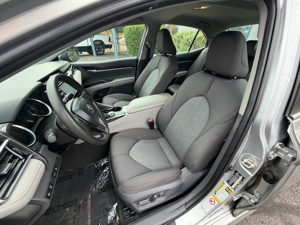 Toyota Camry  2018