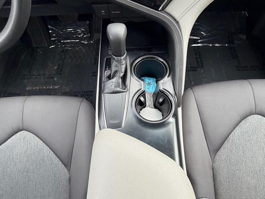 Toyota Camry  2018