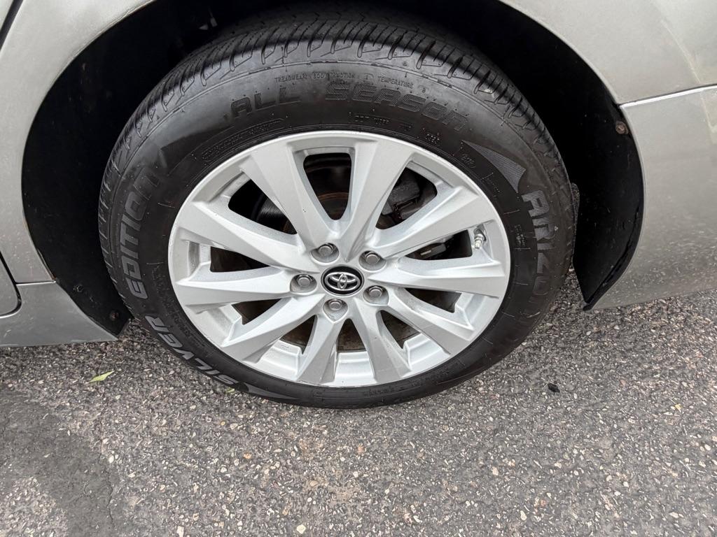 Toyota Camry 4dr Sedan LE 2018